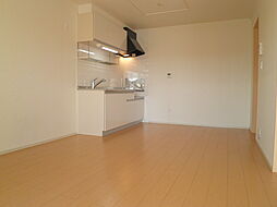 ハイツＵＴＳＵＢＥ　II 202 2階2LDKのリビング/ダイニング