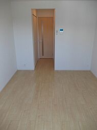 メルヴェーユ・セゾン 204 2階1Kのリビング/ダイニング