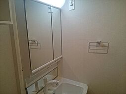 ニューサンパーク 201 2階1Kのリビング/ダイニング