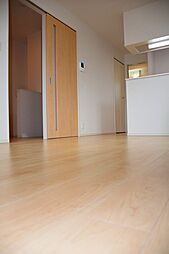 グレイト　アムール 201 2階1LDKのリビング/ダイニング