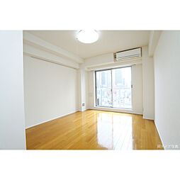 コンフォリア西新宿 6階1LDKのリビング/ダイニング