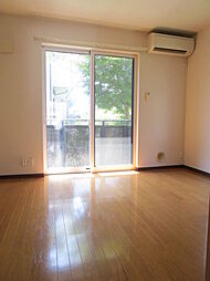 デザインコート 202 2階1Kのリビング/ダイニング