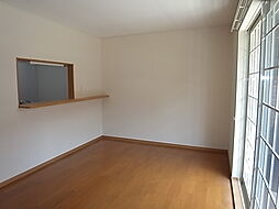 トミーハウス 102 1階1LDKのリビング/ダイニング