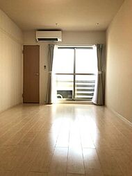 クレイノ前川3 201 2階1Kのリビング/ダイニング