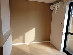 Pure StageII（ピュアステージツー） 102 1階1LDKのリビング/ダイニング