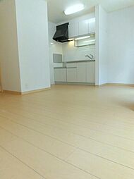 ルミナス 102 1階1LDKのリビング/ダイニング