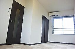 阪急宝塚本線 蛍池駅 徒歩8分の賃貸アパート 2階1Kのリビング/ダイニング