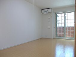 アルファI号館 102 1階1LDKのリビング/ダイニング