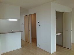 南海高野線 金剛駅 徒歩18分の賃貸アパート 2階1LDKのリビング/ダイニング