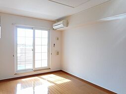 カメリア 201 2階2LDKのリビング/ダイニング