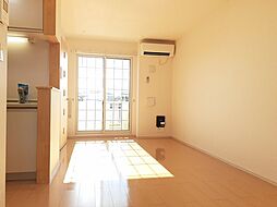 グランジェV 1階1LDKのリビング/ダイニング