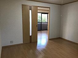 シャルル　リュミエール 101 1階1LDKのリビング/ダイニング