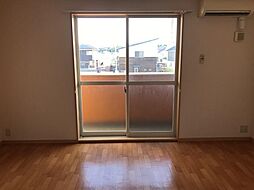 スターライズ 2階1LDKのリビング/ダイニング