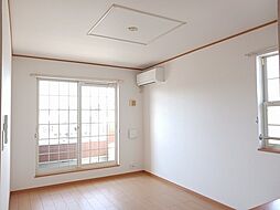 プラシード 2階2LDKのリビング/ダイニング