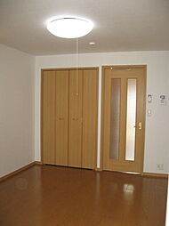 グランツ・アイン 204 2階1Kのリビング/ダイニング