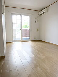 ルナ　エ　ステラＢ 101 1階1LDKのリビング/ダイニング