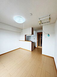 ベルビュー　神明 2階1LDKのリビング/ダイニング