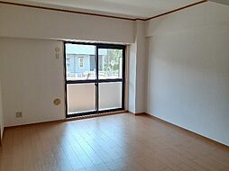 ラヴィアンローズＡ 102 1階2LDKのリビング/ダイニング