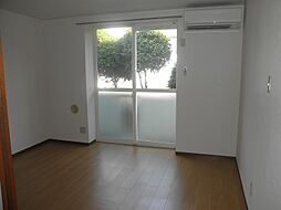 アセニアムＢ 103 1階3Kのリビング/ダイニング