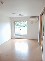 アルカンシェルII 2階2LDKのリビング/ダイニング