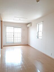 グランデカメリア山の手IX 201 2階2LDKのリビング/ダイニング