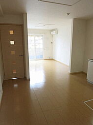 グリーンヒル 102 1階1LDKのリビング/ダイニング