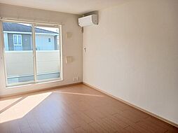 伊勢鉄道 鈴鹿サーキット稲生駅 徒歩1分の賃貸アパート 2階2LDKのリビング/ダイニング