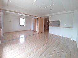 名古屋市営東山線 今池駅 徒歩10分の賃貸マンション 4階2LDKのリビング/ダイニング