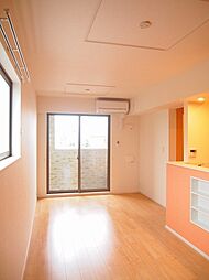 ジェルメ橋爪　I 103 1階1LDKのリビング/ダイニング