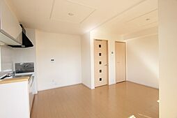 インサイドビレッジII 2階2LDKのリビング/ダイニング