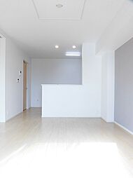 プリムローズ・ノース 2階2LDKのリビング/ダイニング