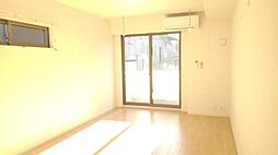 シャン・ド・フルール 2階1Kのリビング/ダイニング