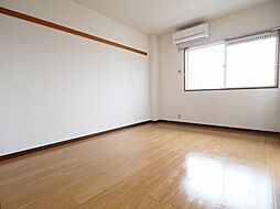 アーバンコート和泉 2階2DKの室内