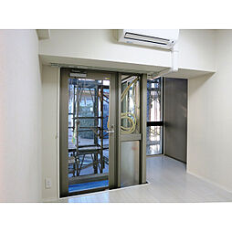 Ｗ723 402 4階1DKのリビング/ダイニング