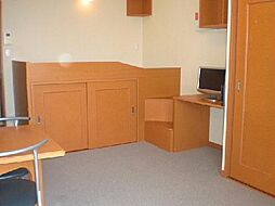 レオパレスコンフォール 201 2階1Kのリビング/ダイニング