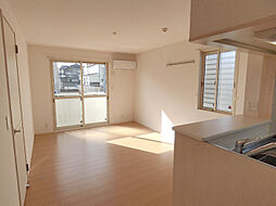 サンファースト　Ｂ 105 1階1LDKのリビング/ダイニング