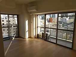 京王井の頭線 神泉駅 徒歩4分の賃貸マンション 6階1Kのリビング/ダイニング