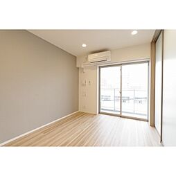 京急本線 大森町駅 徒歩13分の賃貸マンション 2階1LDKのリビング/ダイニング