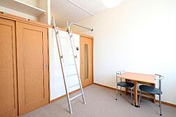 レオパレスカーサ 205 2階1Kのリビング/ダイニング