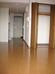 JR京浜東北・根岸線 川崎駅 バス19分 臨港警察署前下車 徒歩1分の賃貸マンション 7階ワンルームのリビング/ダイニング