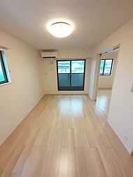 トウカキスクワール　III 203 2階2LDKのリビング/ダイニング