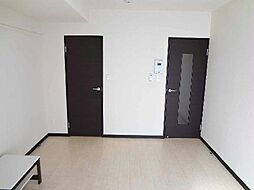 京急大師線 小島新田駅 徒歩9分の賃貸マンション 4階1Kのリビング/ダイニング