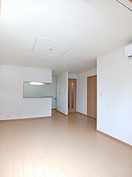 メゾン・ベル・カルムI 101 1階1LDKのリビング/ダイニング