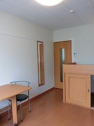 レオパレス穴田 103 1階1Kのリビング/ダイニング