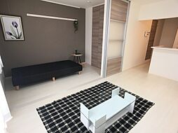 メゾン・ラシュレ 303 3階1LDKのリビング/ダイニング