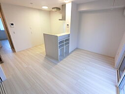 シキレジデンシア 2階2LDKのリビング/ダイニング