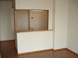 スカイバレー 102 1階2LDKのリビング/ダイニング