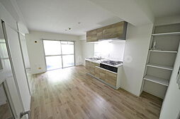 大阪モノレール本線 千里中央駅 徒歩11分の賃貸マンション 1階2LDKのリビング/ダイニング