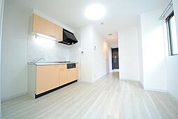 阪急京都本線 十三駅 徒歩3分の賃貸マンション 8階1DKのリビング/ダイニング