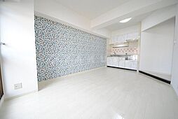 JR東海道・山陽本線 東淀川駅 徒歩3分の賃貸マンション 3階1LDKのリビング/ダイニング